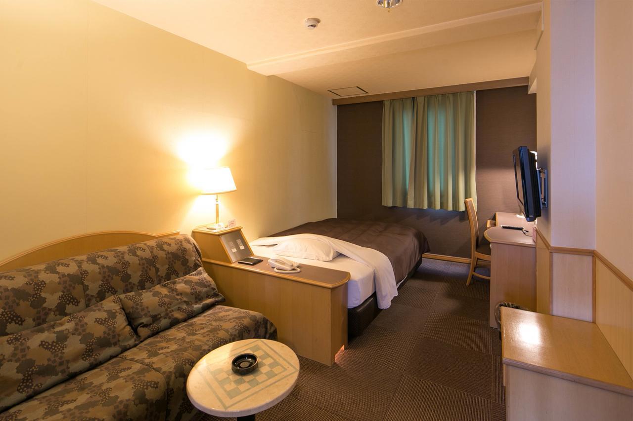 Miyakonojo Green Hotel Exterior photo